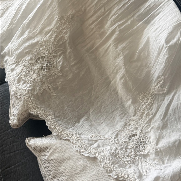 ZARA White Embroidered Maxi Skirt. made in India. - Picture 11 of 12